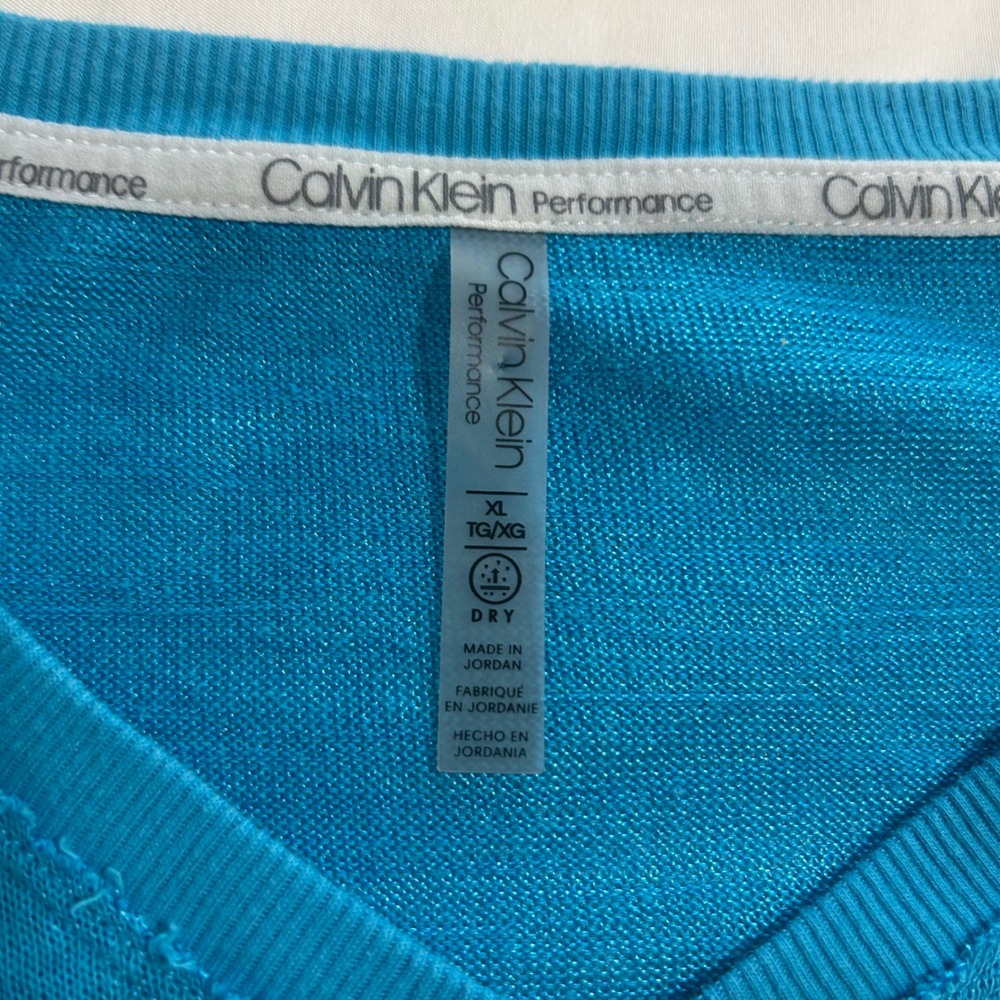 Calvin Klein Performance Womens XL Turquoise Blue V-Neck High-Low Top - Picture 6 of 8